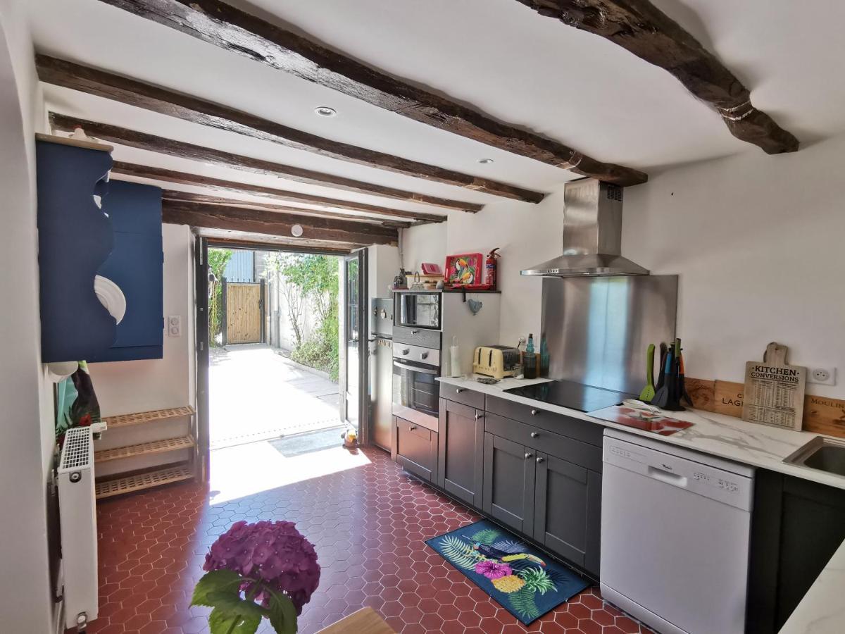 Gite Du Moulin Toucan Berneuil  エクステリア 写真
